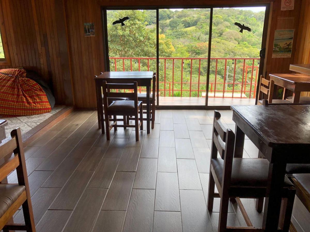 Monteverde Monkey Hostel Dış mekan fotoğraf