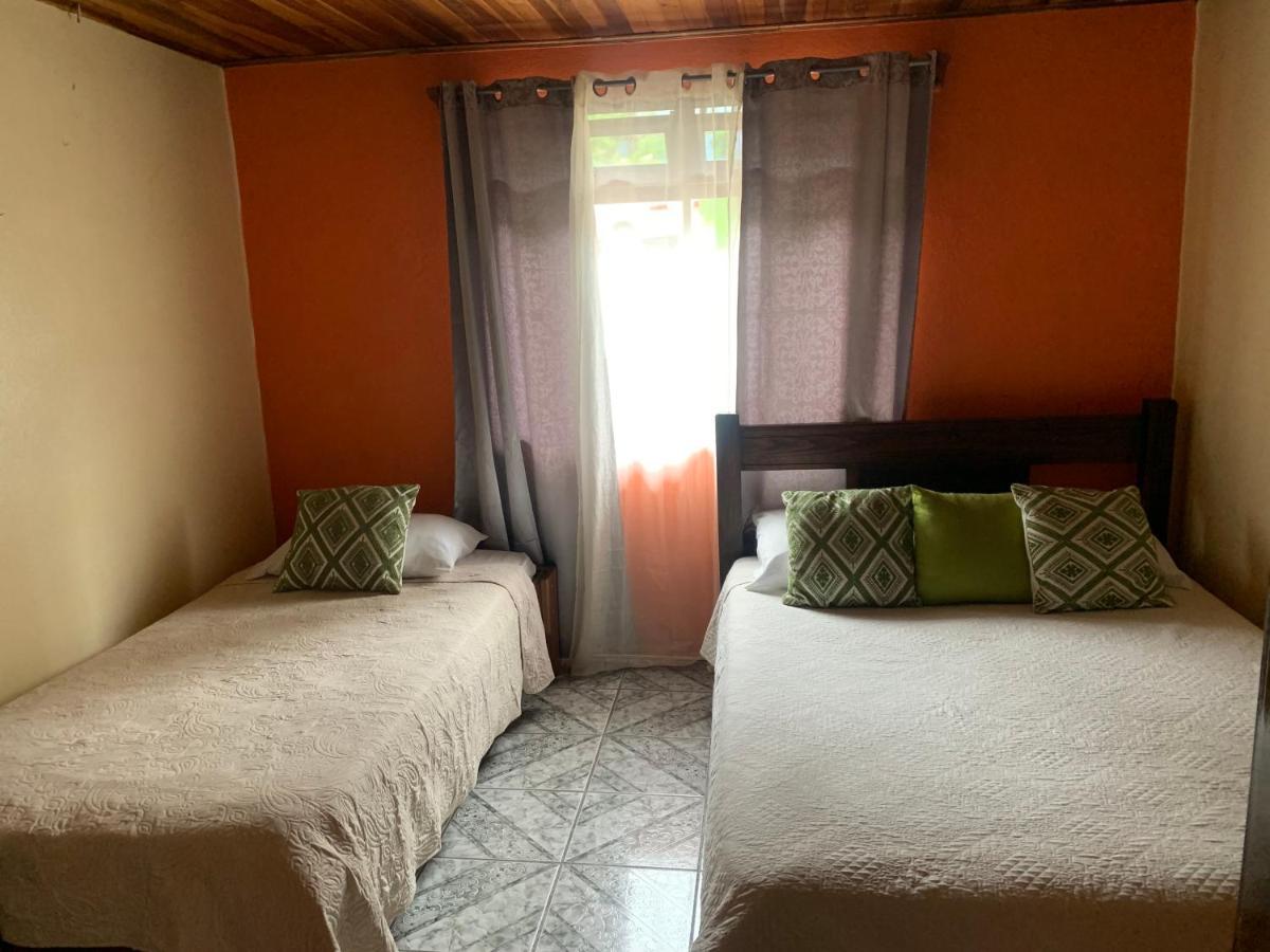 Monteverde Monkey Hostel Dış mekan fotoğraf